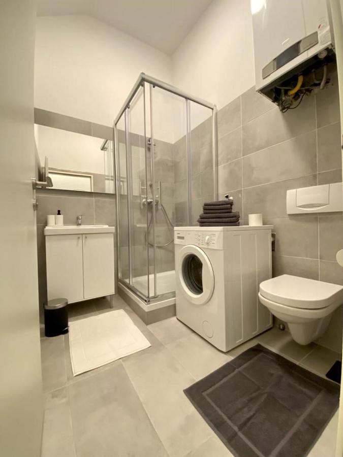 Central Apartment In Vienna Near Metro Luaran gambar